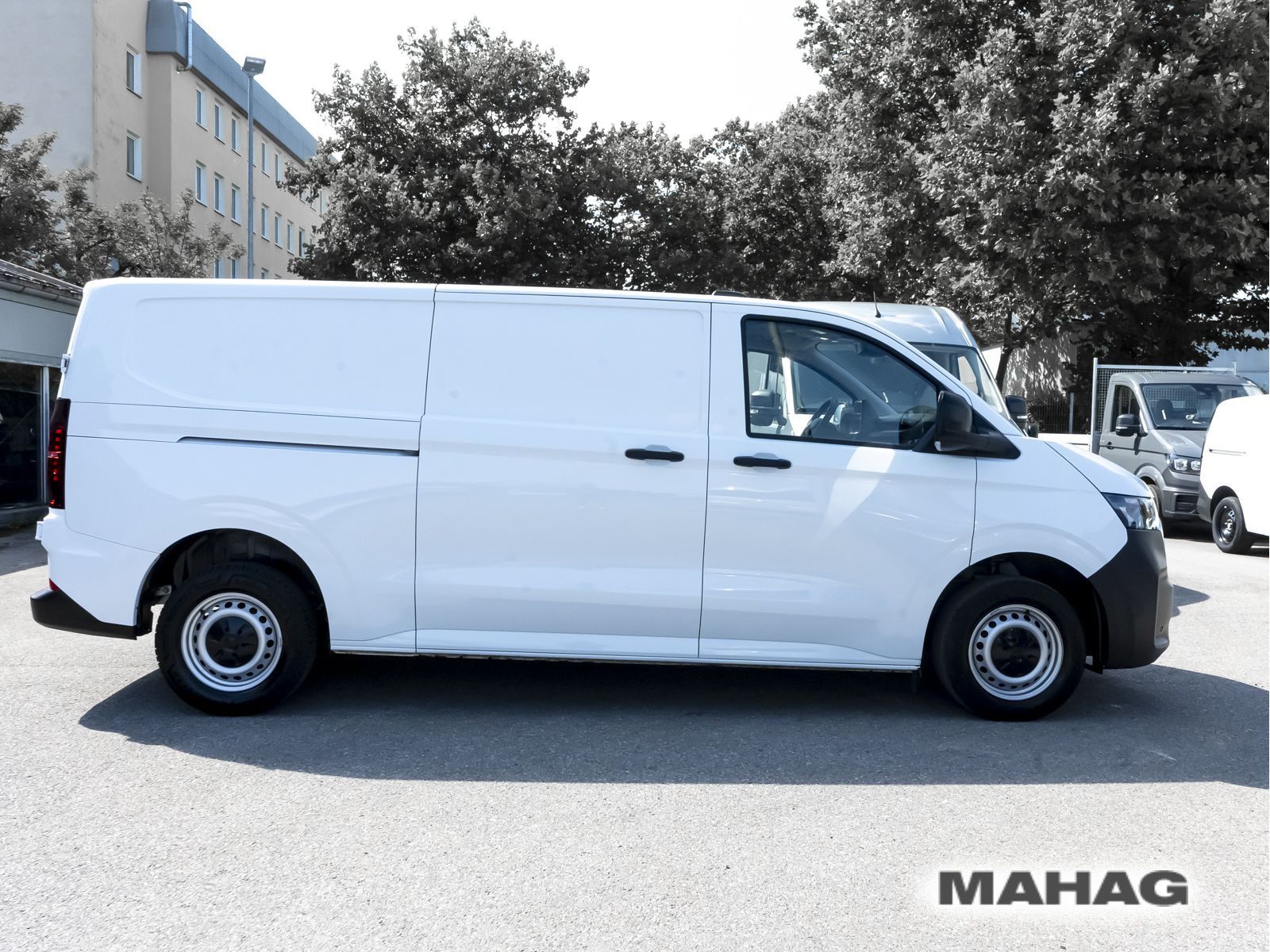 Fahrzeugabbildung Volkswagen Transporter Kasten langer Radstand