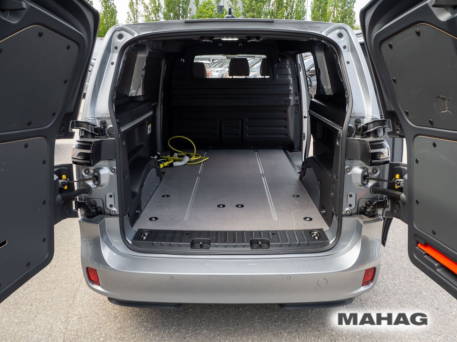 Fahrzeugabbildung Volkswagen ID.Buzz Cargo Basis-Modell