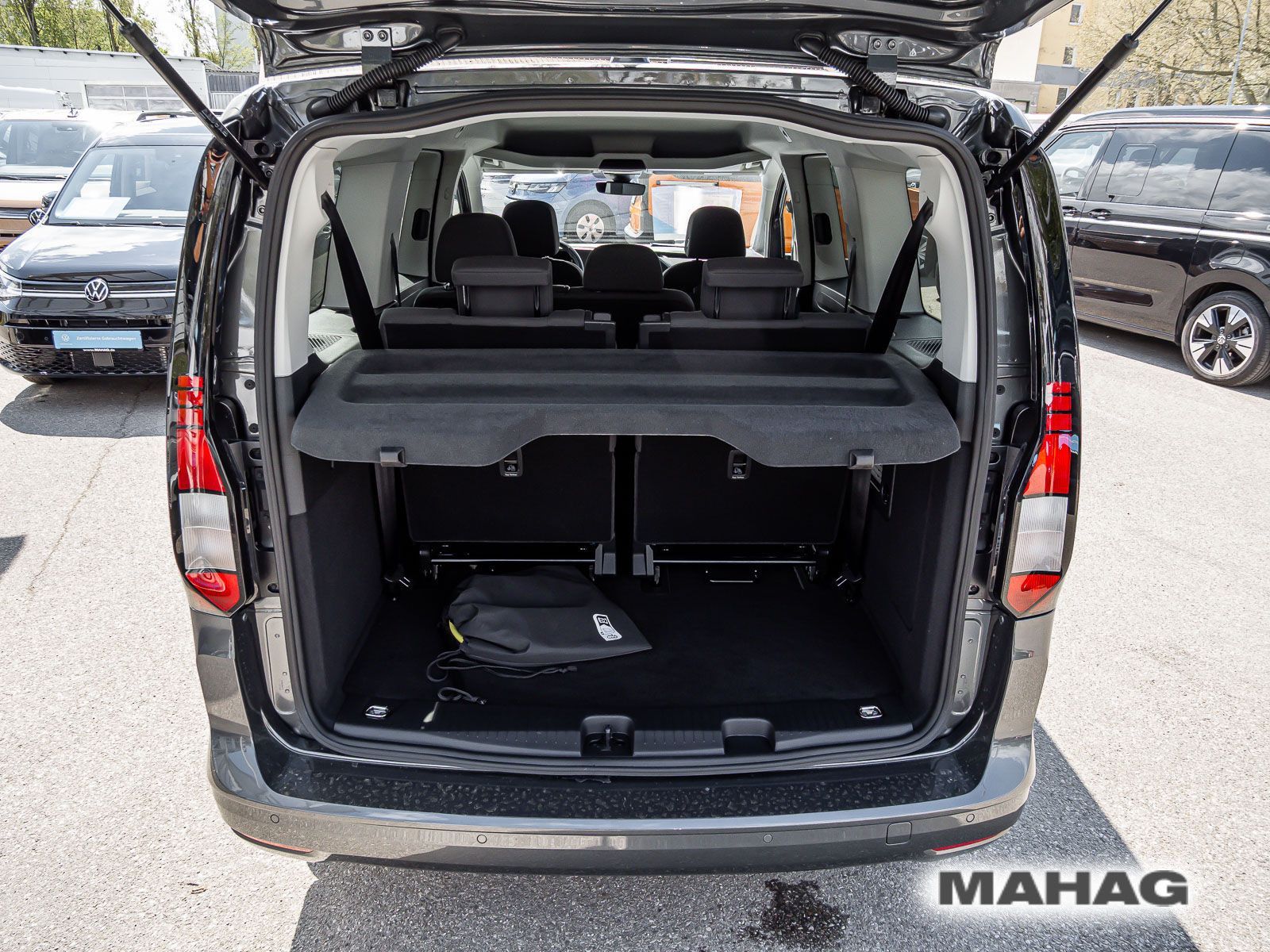 Fahrzeugabbildung Volkswagen Caddy Maxi Life