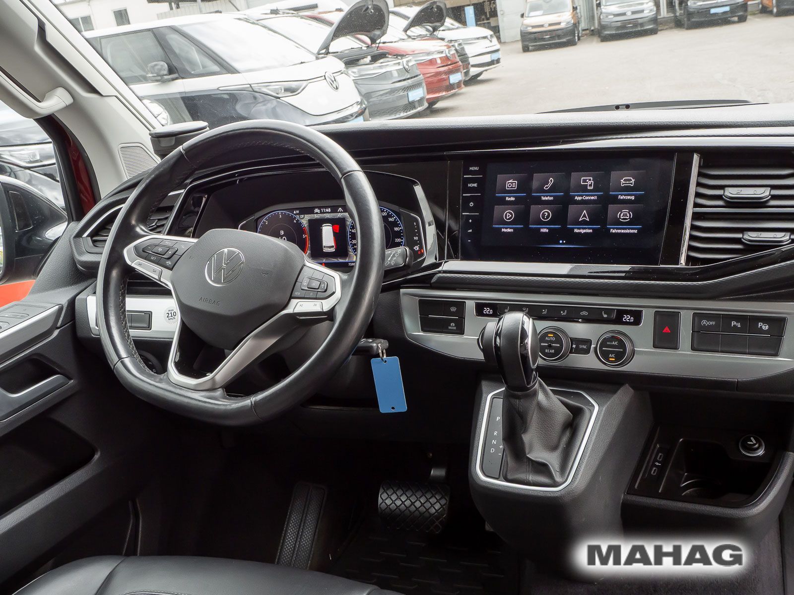 Fahrzeugabbildung Volkswagen T6.1 California Beach 2,0 TDI 110 kW