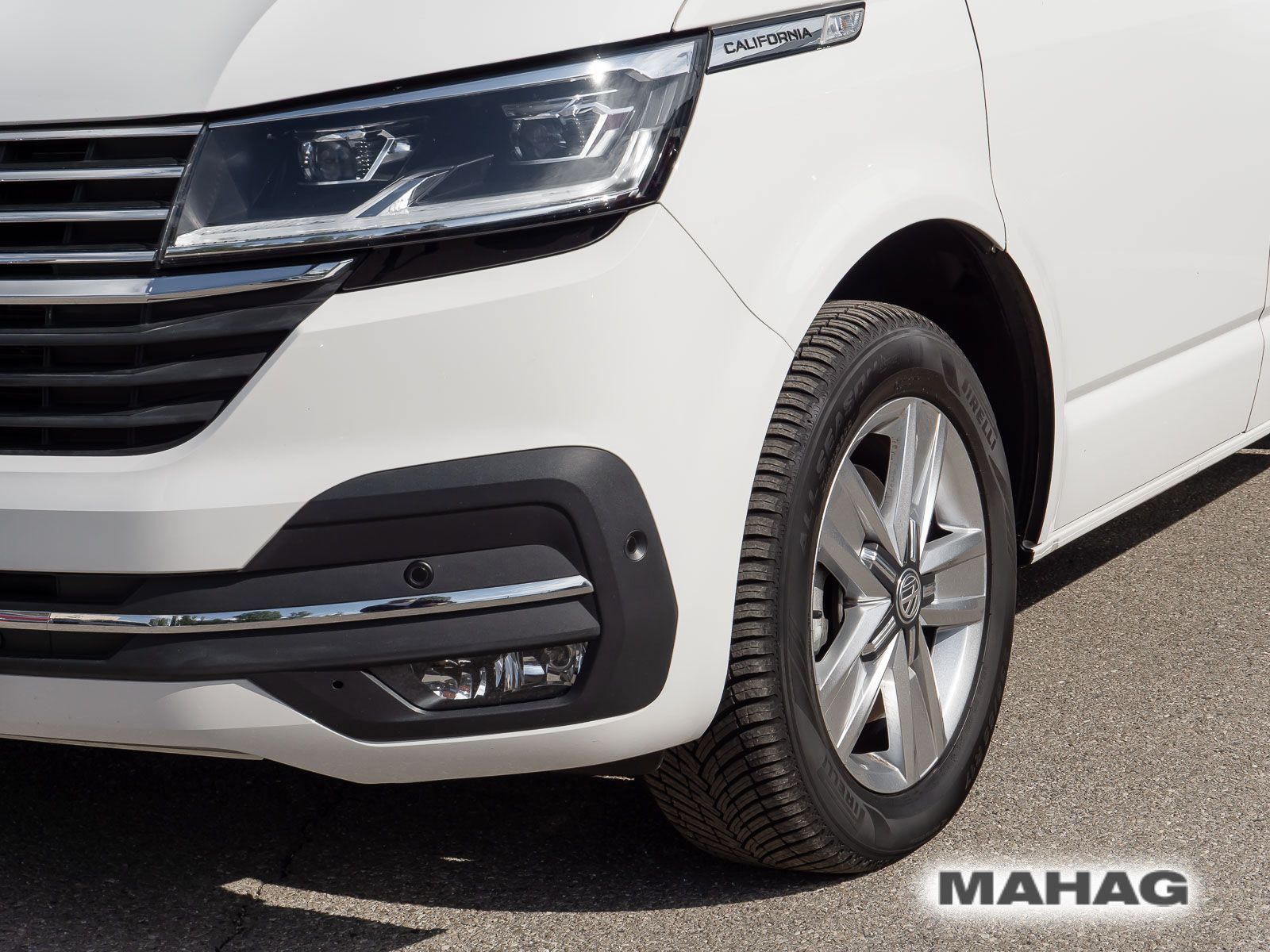 Fahrzeugabbildung Volkswagen T6.1 California Ocean Aufstelldach 2,0 l 110 kW