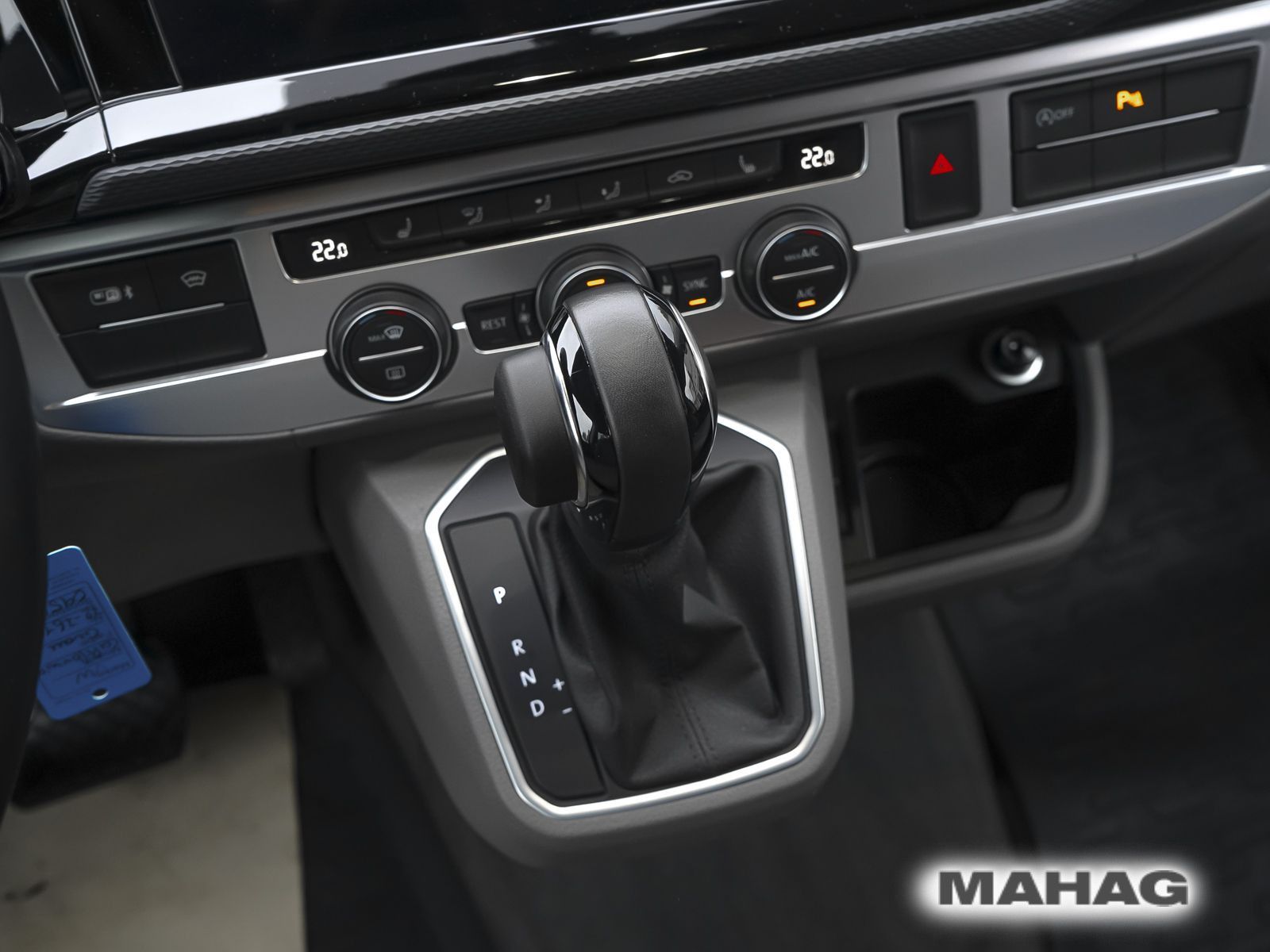 Fahrzeugabbildung Volkswagen T6.1 California Coast Aufstelldach 2,0 l 110 kW