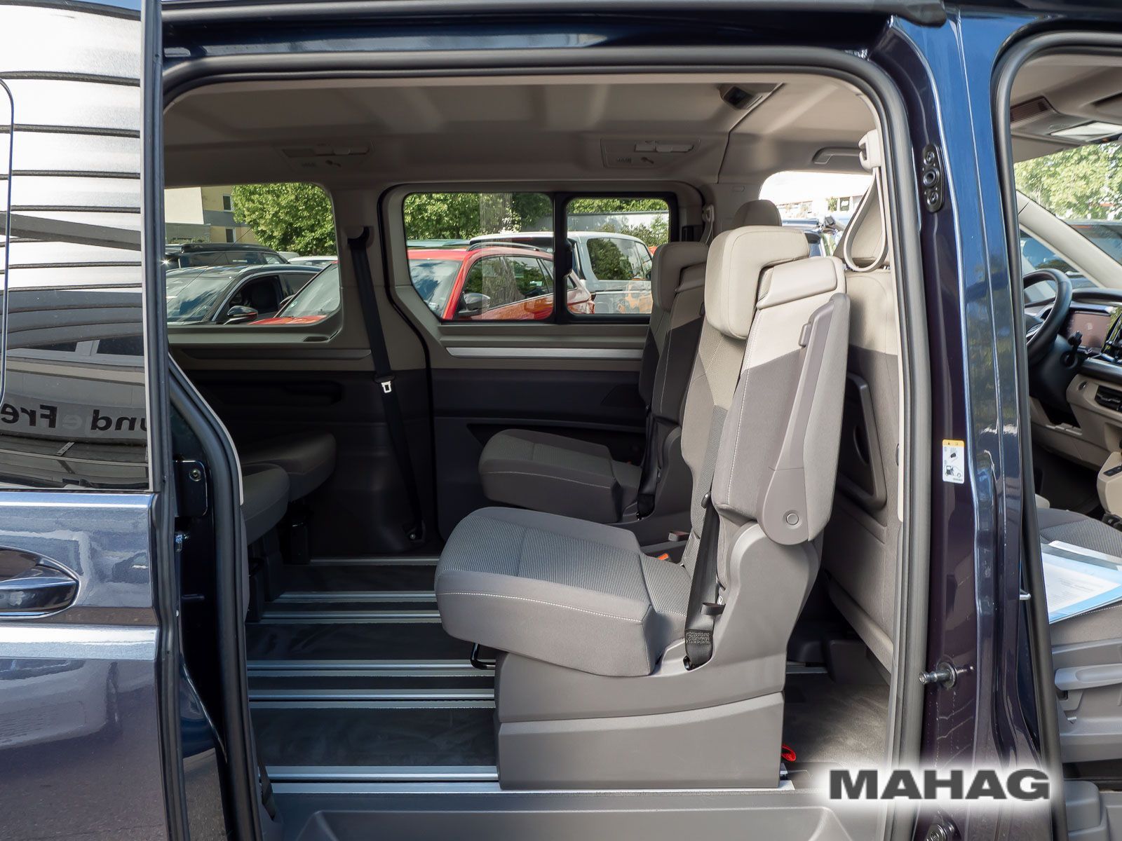 Fahrzeugabbildung Volkswagen Multivan Langversion Life