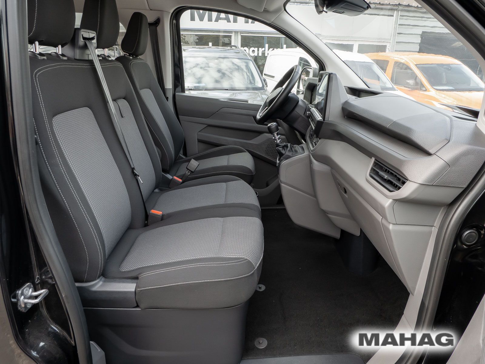 Fahrzeugabbildung Volkswagen Caravelle 2.0 TDI KR