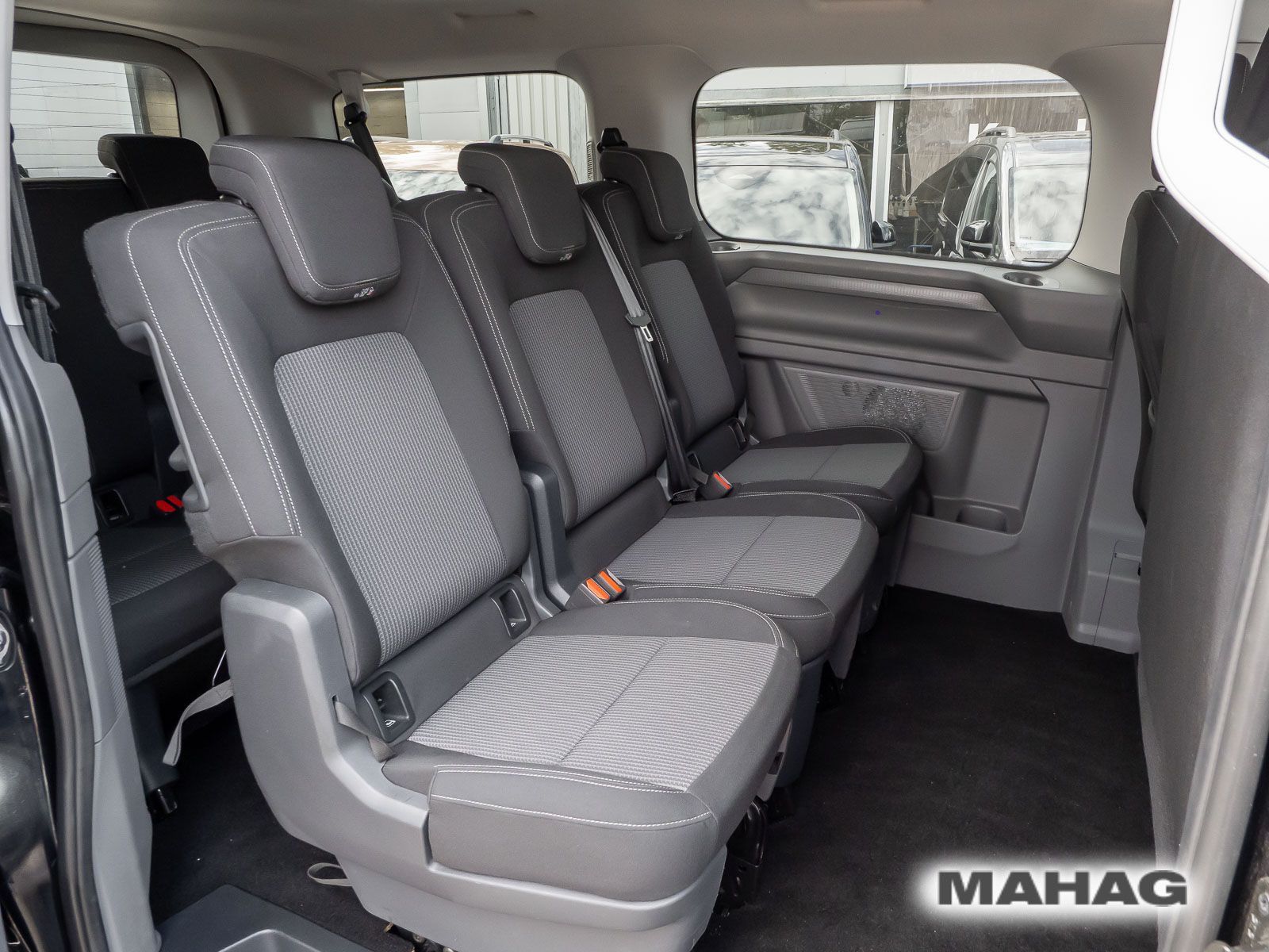 Fahrzeugabbildung Volkswagen Caravelle 2.0 TDI KR