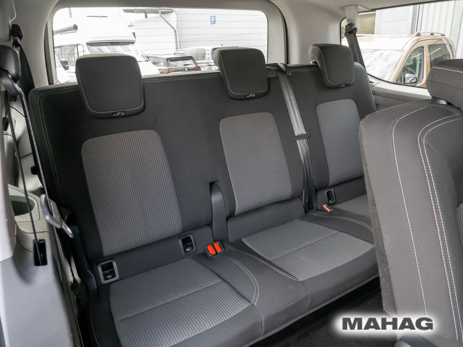 Fahrzeugabbildung Volkswagen Caravelle 2.0 TDI KR