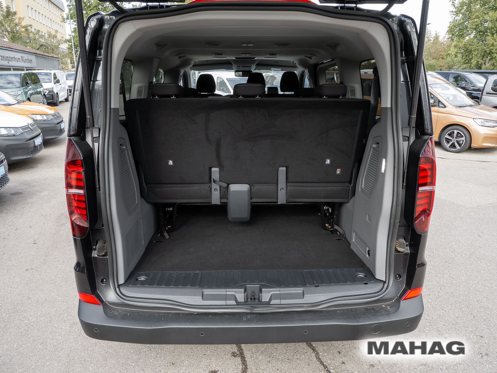 Fahrzeugabbildung Volkswagen Caravelle 2.0 TDI KR