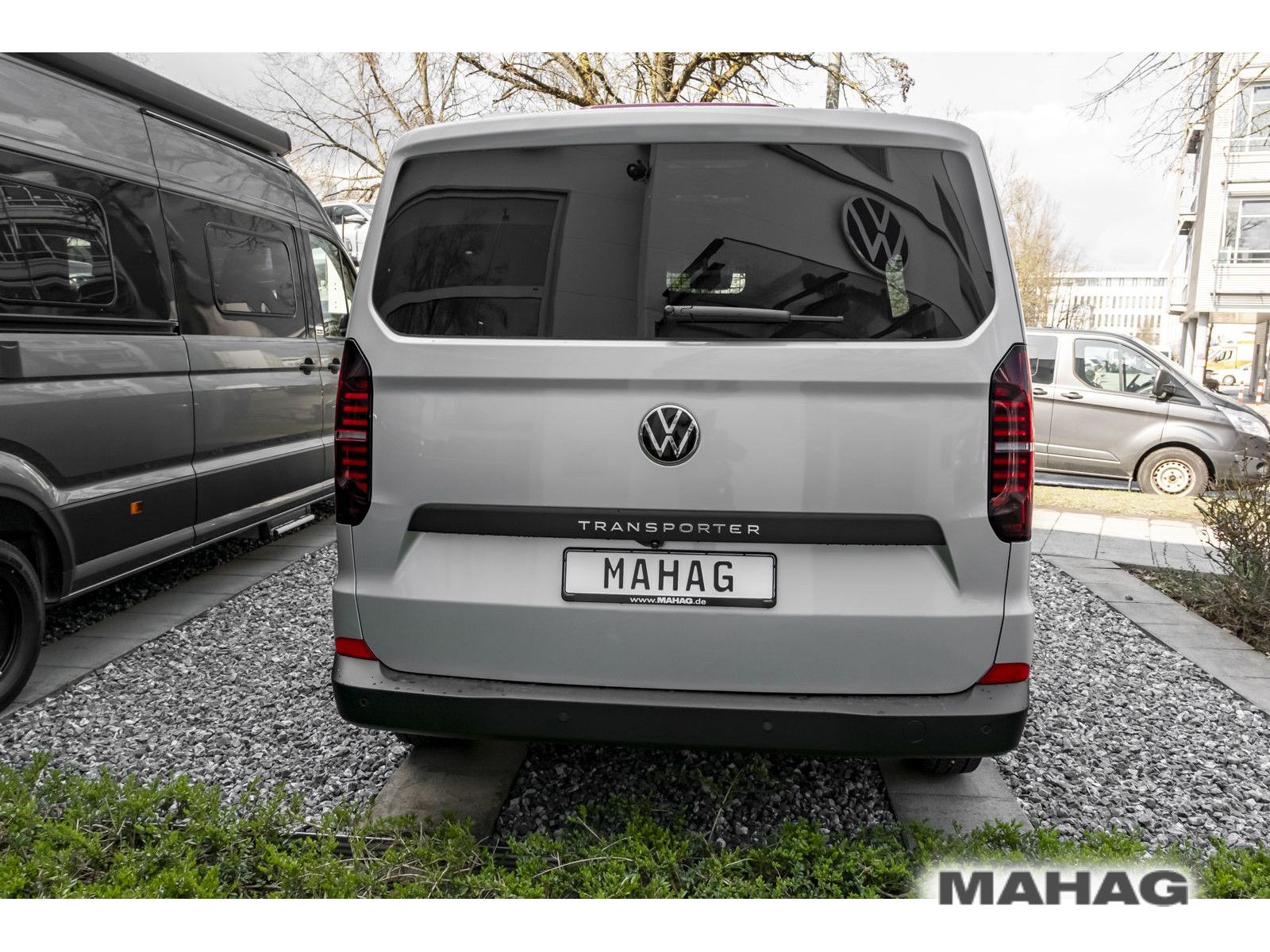 Fahrzeugabbildung Volkswagen Transporter Kasten 2,0 l 110 kW TDI 8-Ga ng Auto