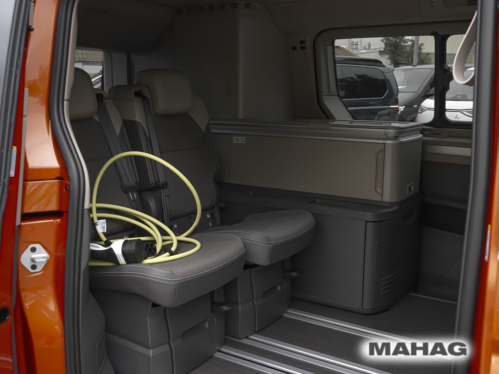 Fahrzeugabbildung Volkswagen California Ocean Hybrid 4Motion