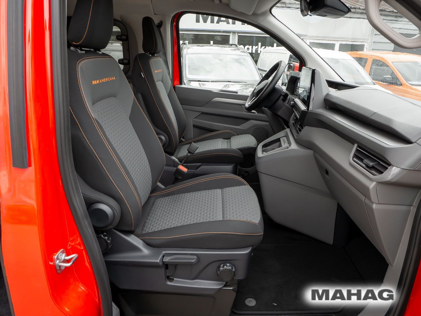 Fahrzeugabbildung Volkswagen e-Caravelle Life