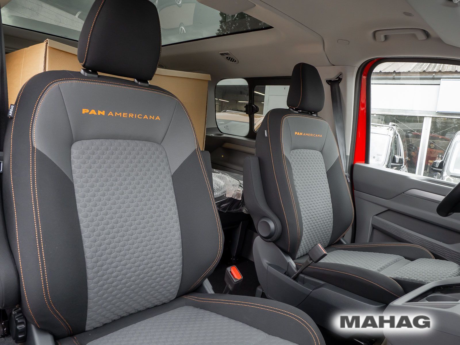 Fahrzeugabbildung Volkswagen e-Caravelle Life