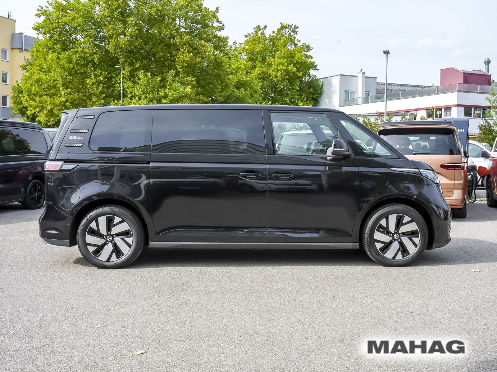 Fahrzeugabbildung Volkswagen ID.Buzz Pro langer Radstand 210 kW (286 PS) Heck