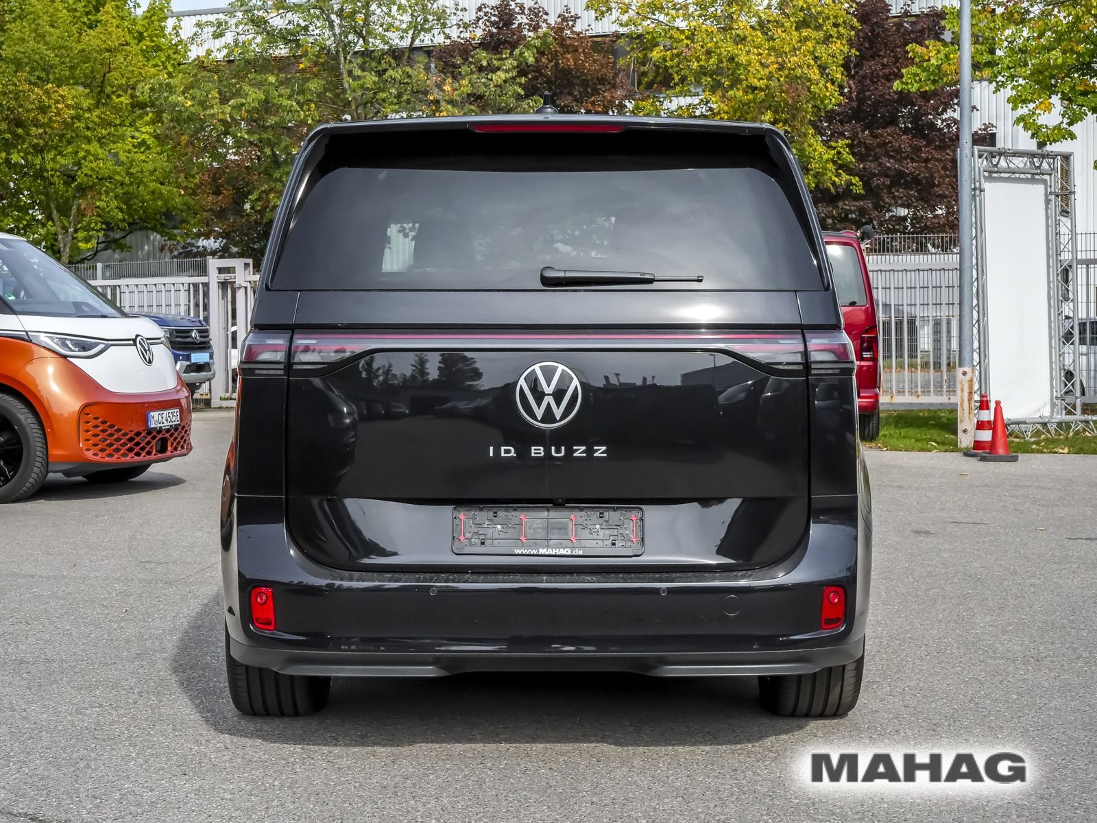 Fahrzeugabbildung Volkswagen ID.Buzz Pro langer Radstand 210 kW (286 PS) Heck