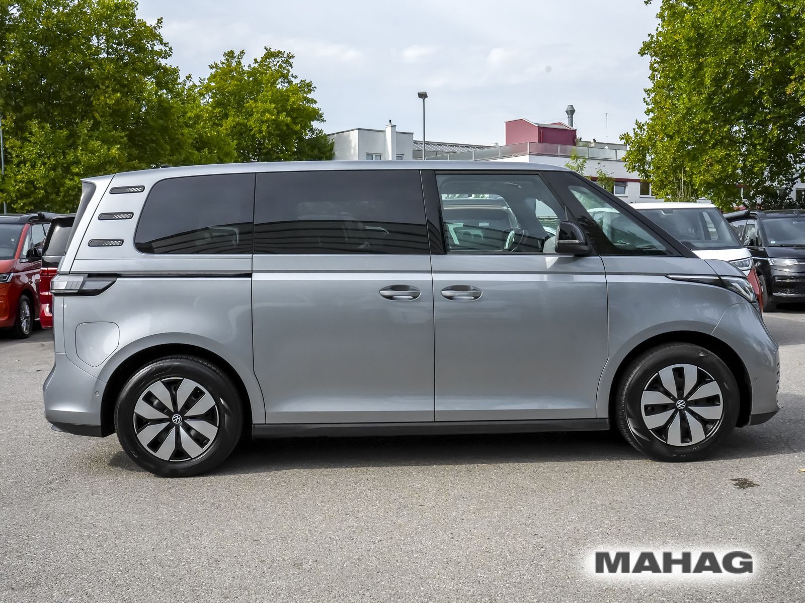 Fahrzeugabbildung Volkswagen ID.Buzz Pro kurzer Radstand 210 kW (286 PS) Heck