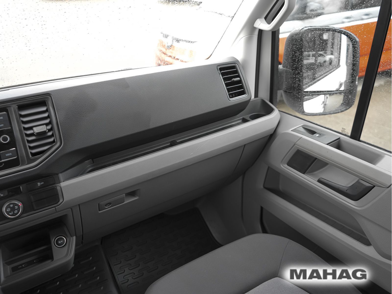Fahrzeugabbildung Volkswagen Crafter 35 Kasten 2,0 l 103 kW Frontantrieb 6-Ga