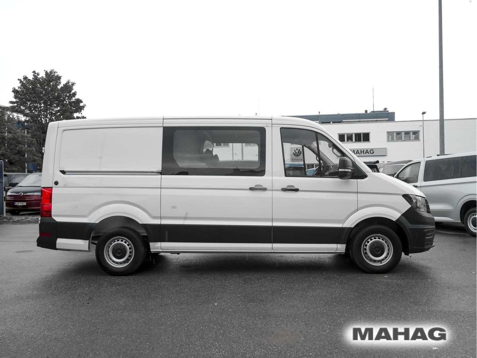 Fahrzeugabbildung Volkswagen Crafter 35 Kasten 2,0 l 103 kW Frontantrieb 6-Ga
