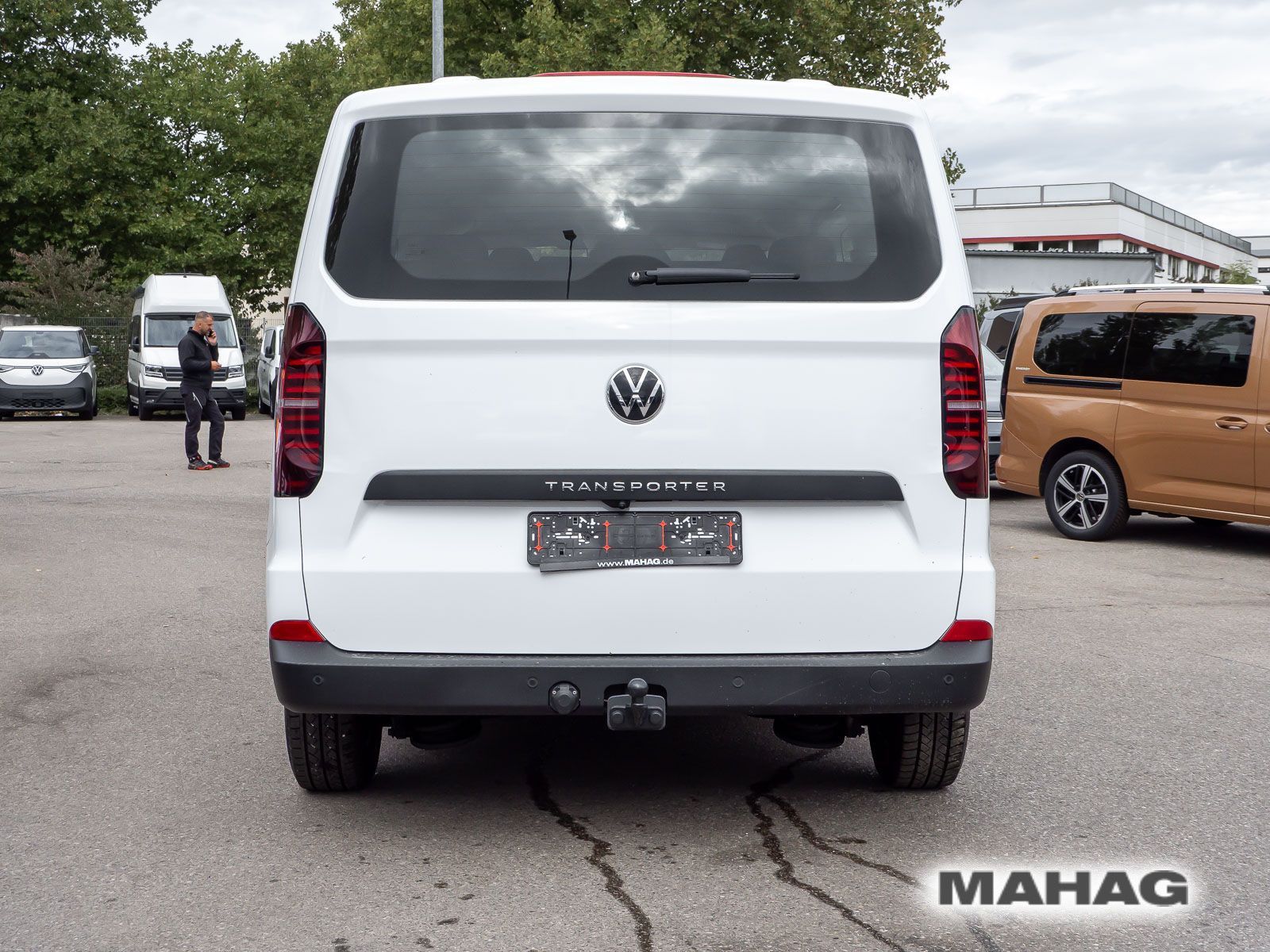 Fahrzeugabbildung Volkswagen Transporter Kombi kurzer Radstand