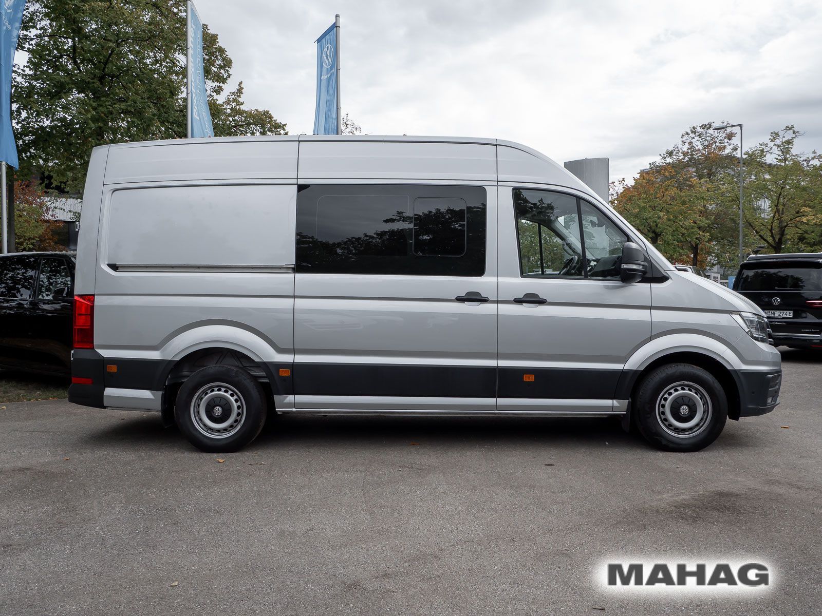 Fahrzeugabbildung Volkswagen Crafter 35 Kasten 2,0 l 130 kW Frontantrieb 8-Ga