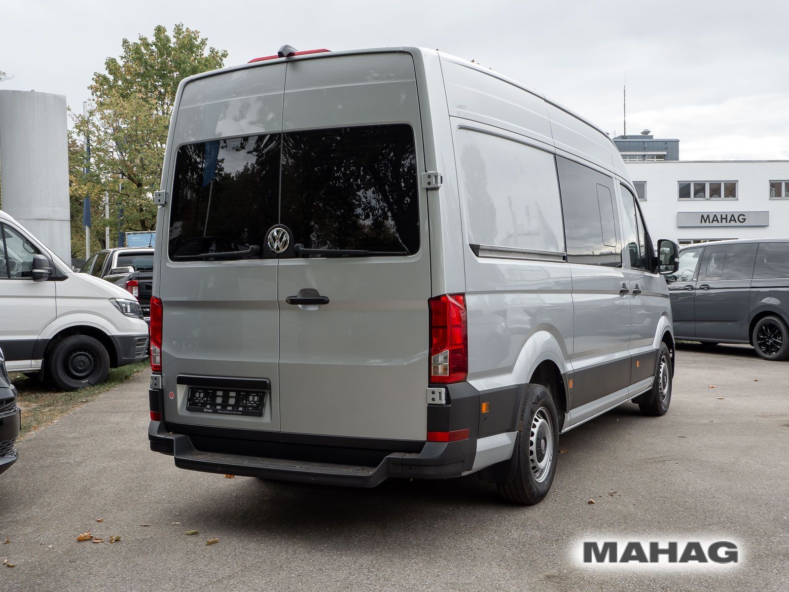 Fahrzeugabbildung Volkswagen Crafter 35 Kasten 2,0 l 130 kW Frontantrieb 8-Ga