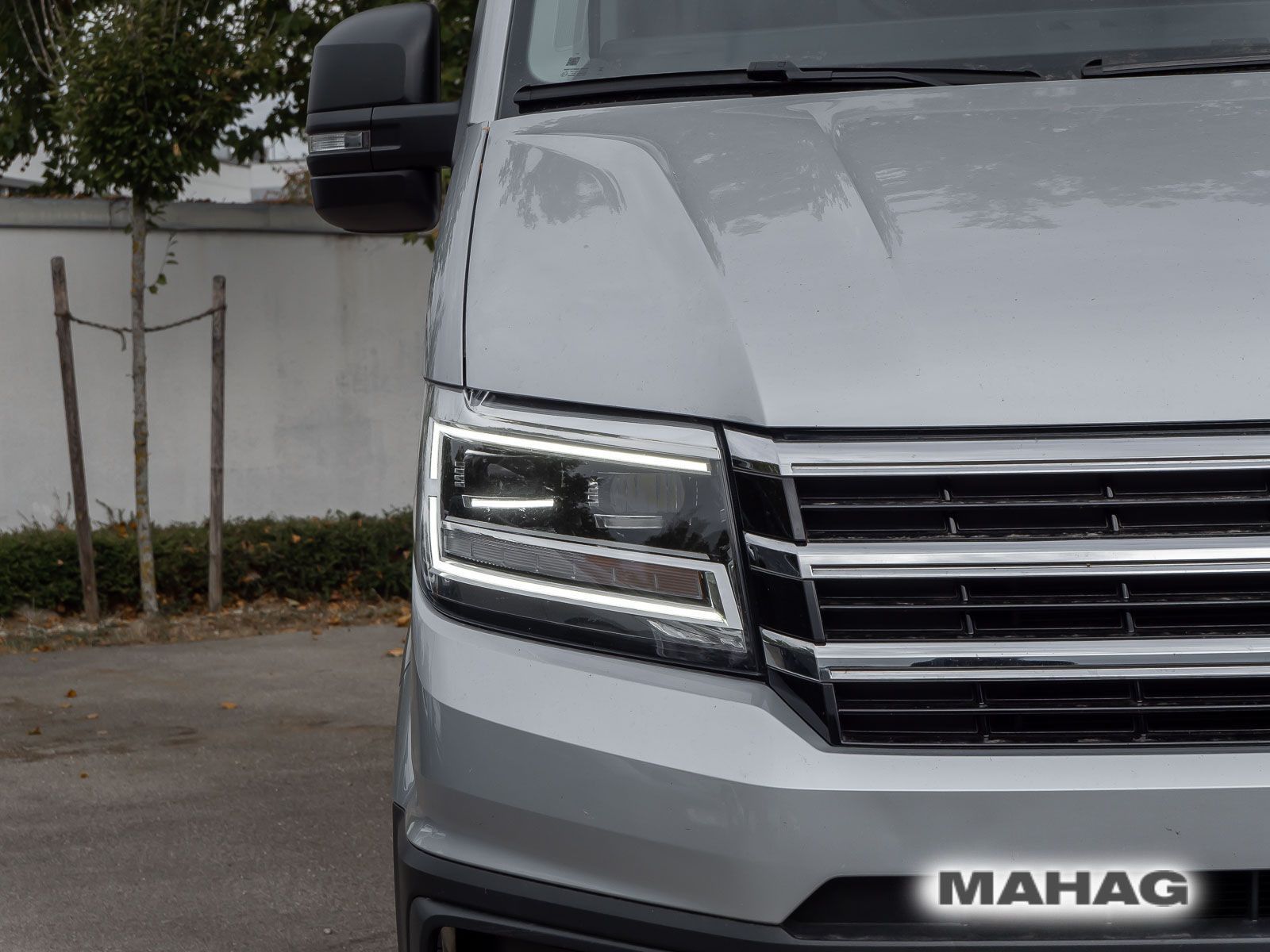 Fahrzeugabbildung Volkswagen Crafter 35 Kasten 2,0 l 130 kW Frontantrieb 8-Ga