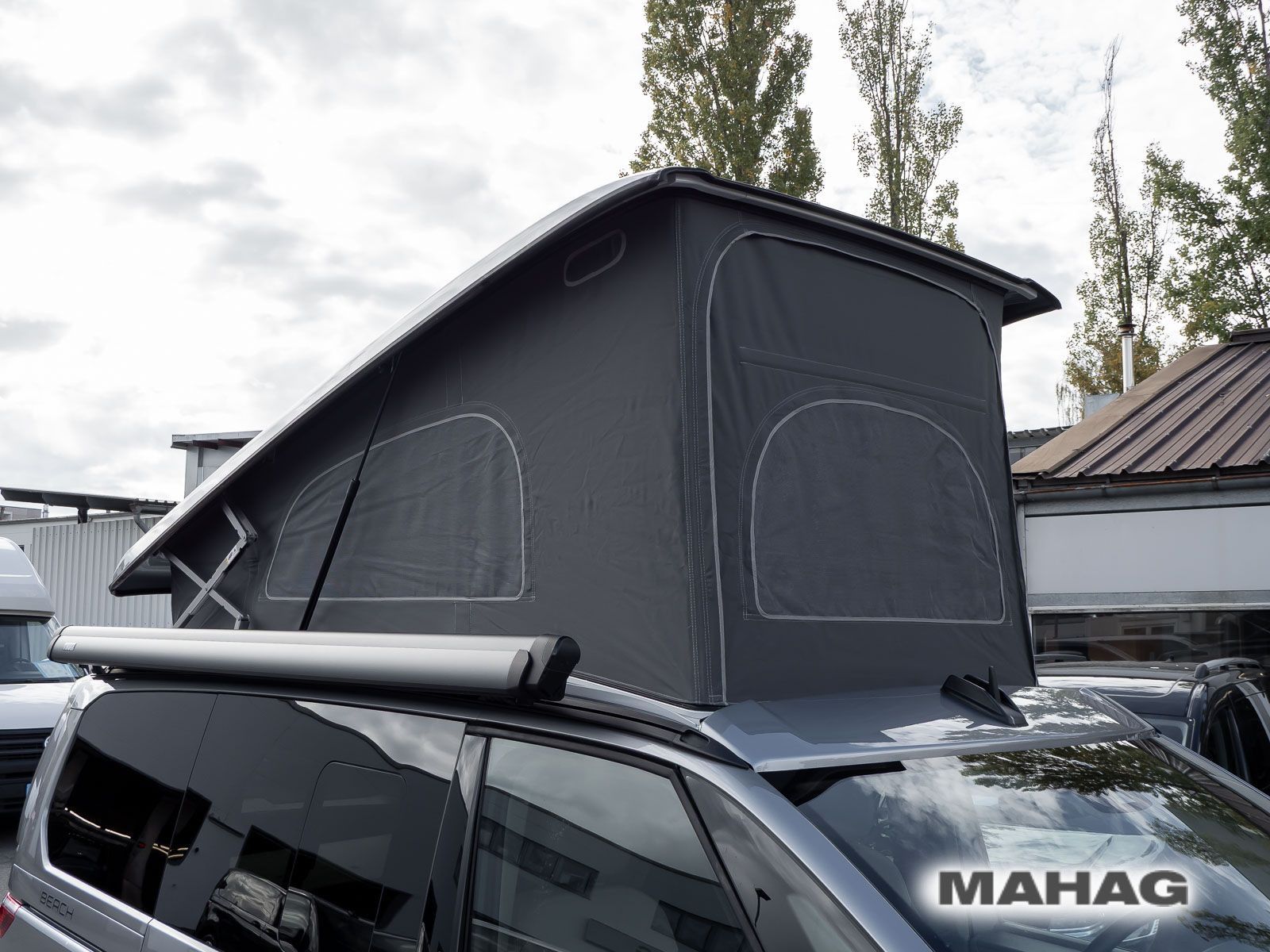 Fahrzeugabbildung Volkswagen California Beach Camper Hybrid 4Motion