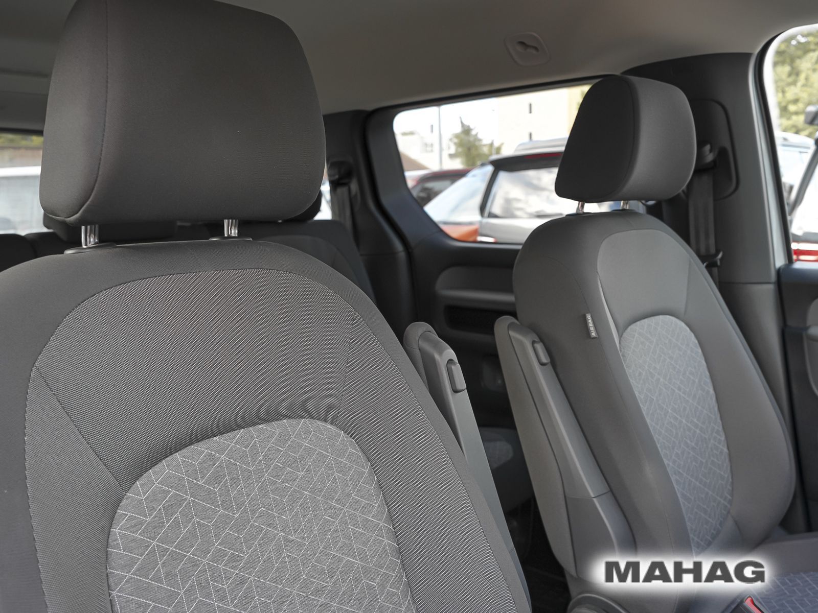 Fahrzeugabbildung Volkswagen ID.Buzz Pro kurzer Radstand 210 kW (286 PS) Heck