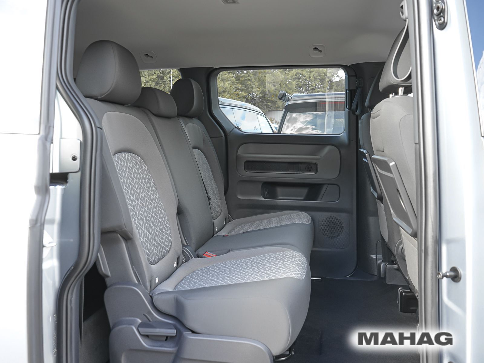 Fahrzeugabbildung Volkswagen ID.Buzz Pro kurzer Radstand 210 kW (286 PS) Heck