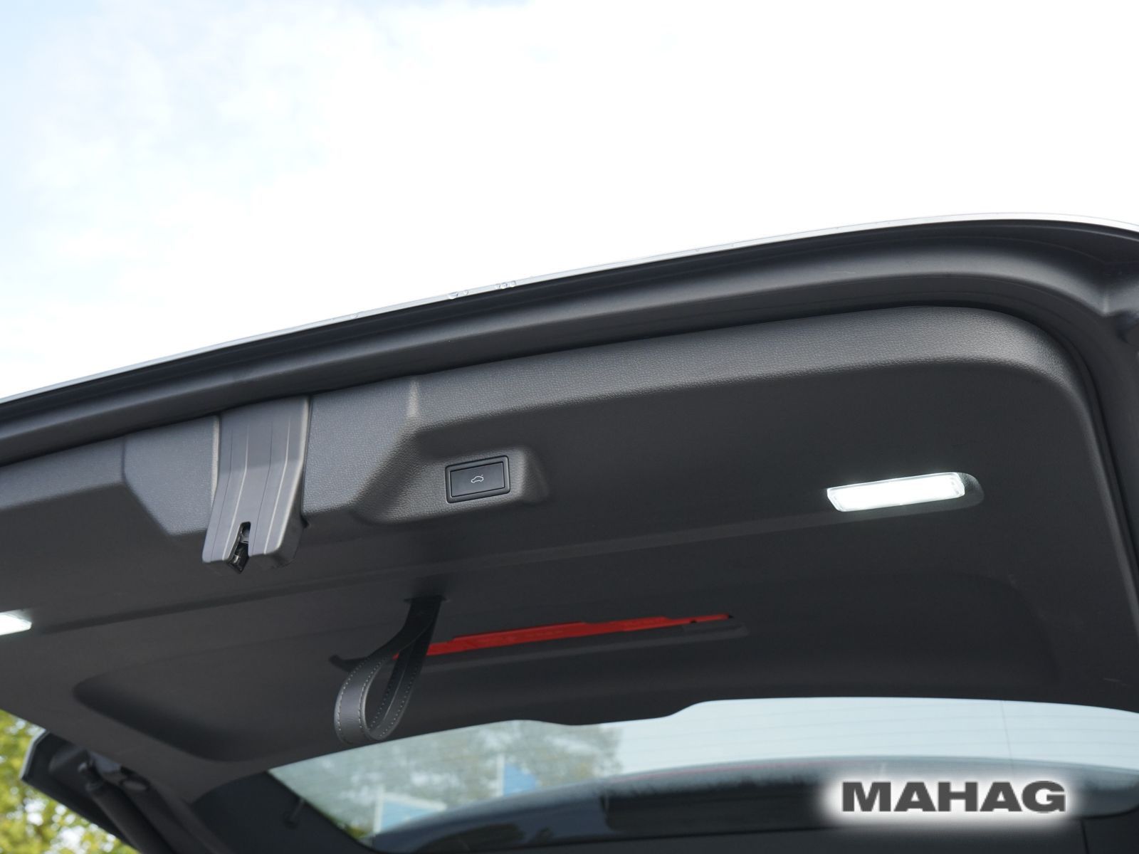Fahrzeugabbildung Volkswagen ID.Buzz Pro kurzer Radstand 210 kW (286 PS) Heck