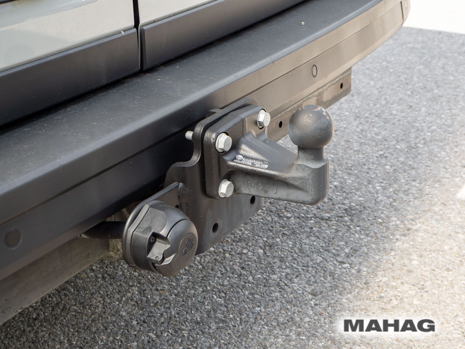 Fahrzeugabbildung Volkswagen Crafter Kasten mittlerer Radstand