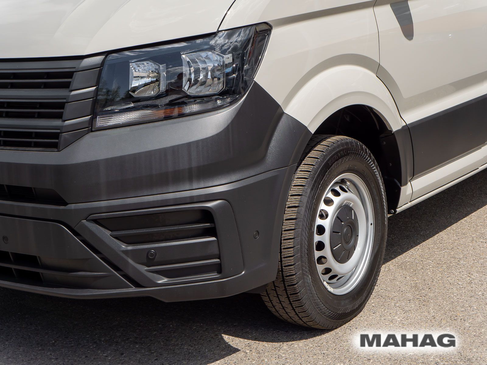 Fahrzeugabbildung Volkswagen Crafter Kasten mittlerer Radstand